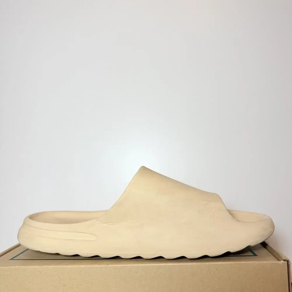 Adidas Yeezy Slide Pure Ochre Mens Size 11.5 Sandal Slip On Bone Beige Tan Foam